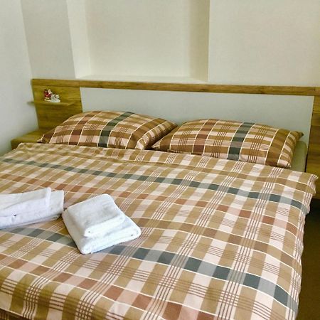 Apartmany Stone เวิร์บโน พอด ปราเดเดม ภายนอก รูปภาพ